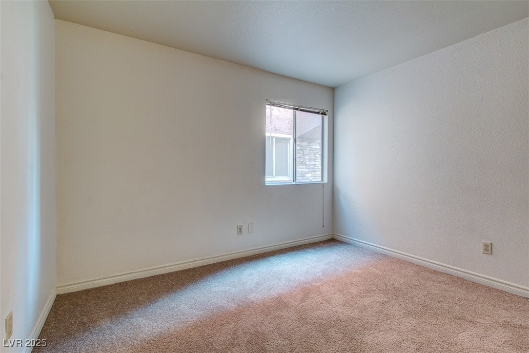5273 Indian River Drive 261 Property Photo 11