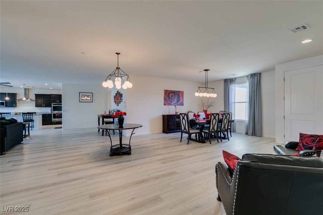8637 Home Gate Court Property Photo 10