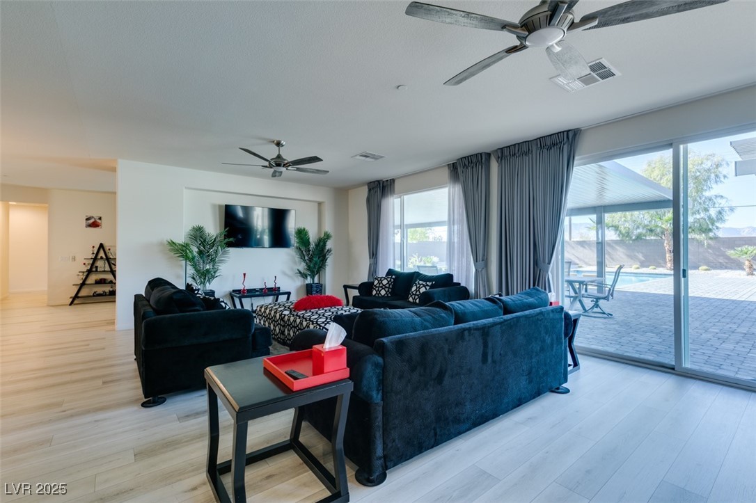8637 Home Gate Court Property Photo 24