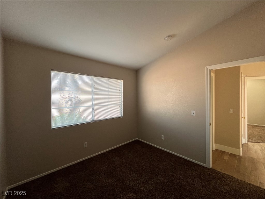 917 Ashford Way Property Photo 13