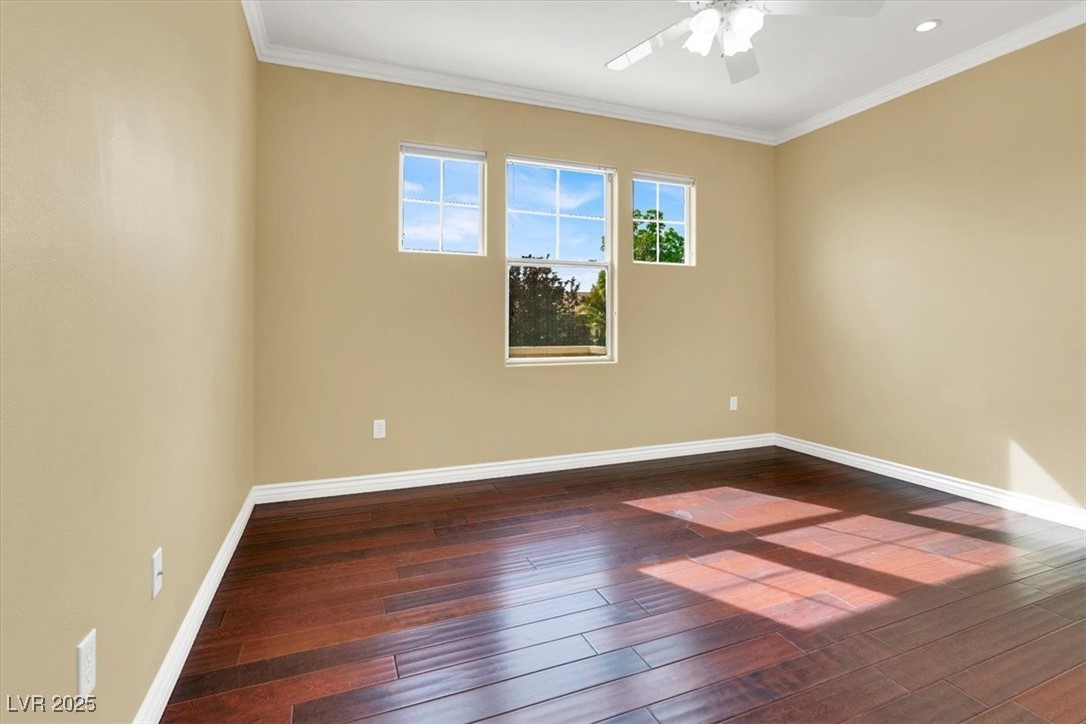 2074 Mountain City Street Property Photo 25