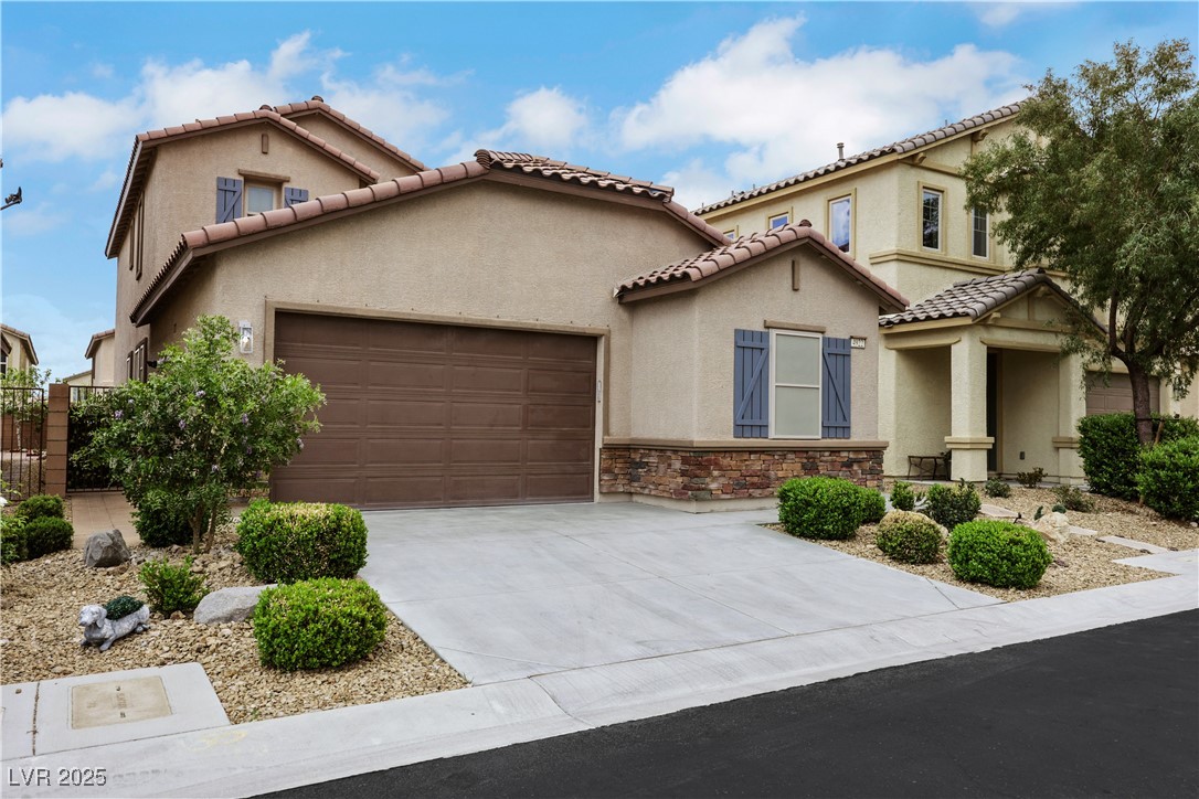 4922 Calabash Tree Court Property Photo 2