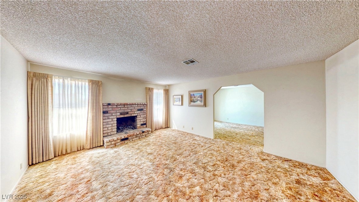 6397 Kell Lane Property Photo 6
