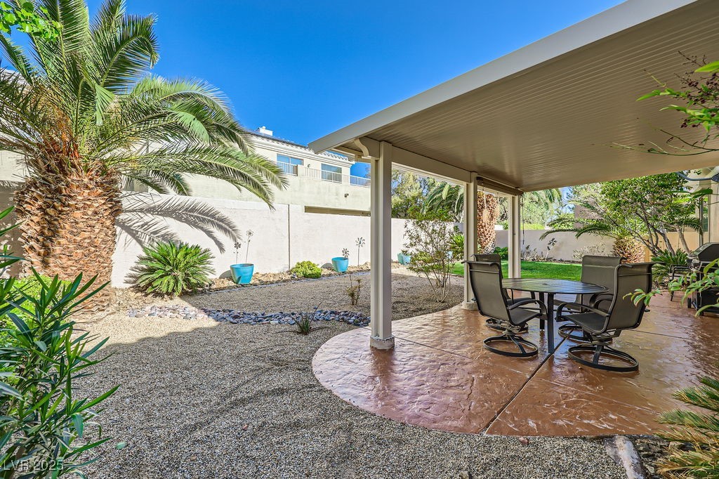 64 Chateau Whistler Court Property Photo 24