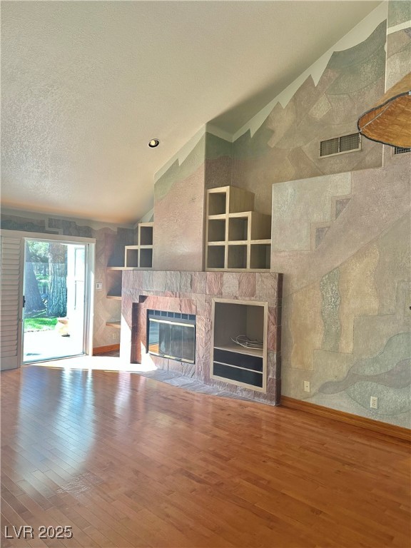 6987 Emerald Springs Lane Property Photo 10