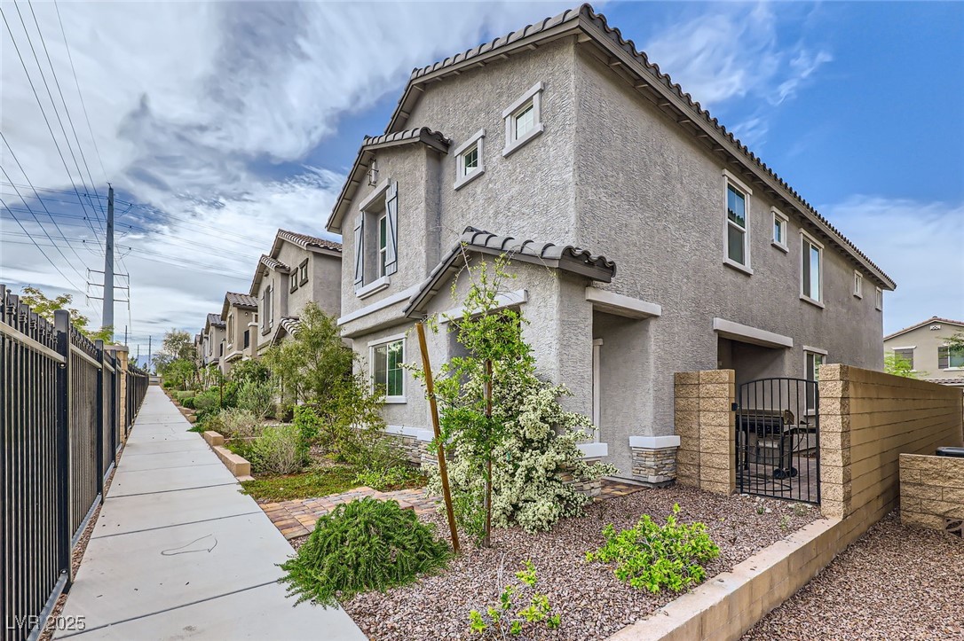 10663 Sariah Skye Avenue Property Photo 21