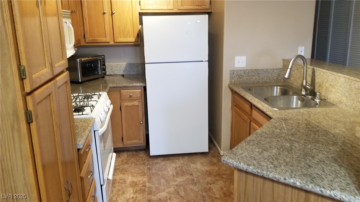 5415 Harmon Avenue 2006 Property Photo 4