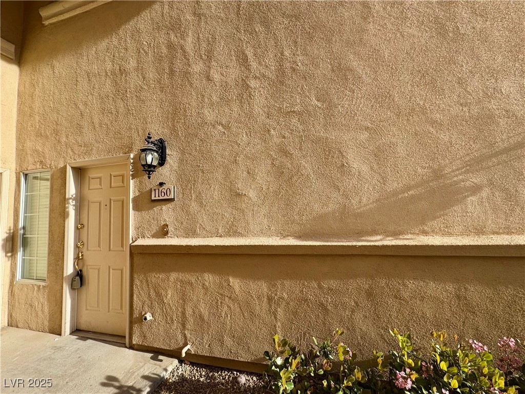 3555 Meridale Drive 1160 Property Photo 4