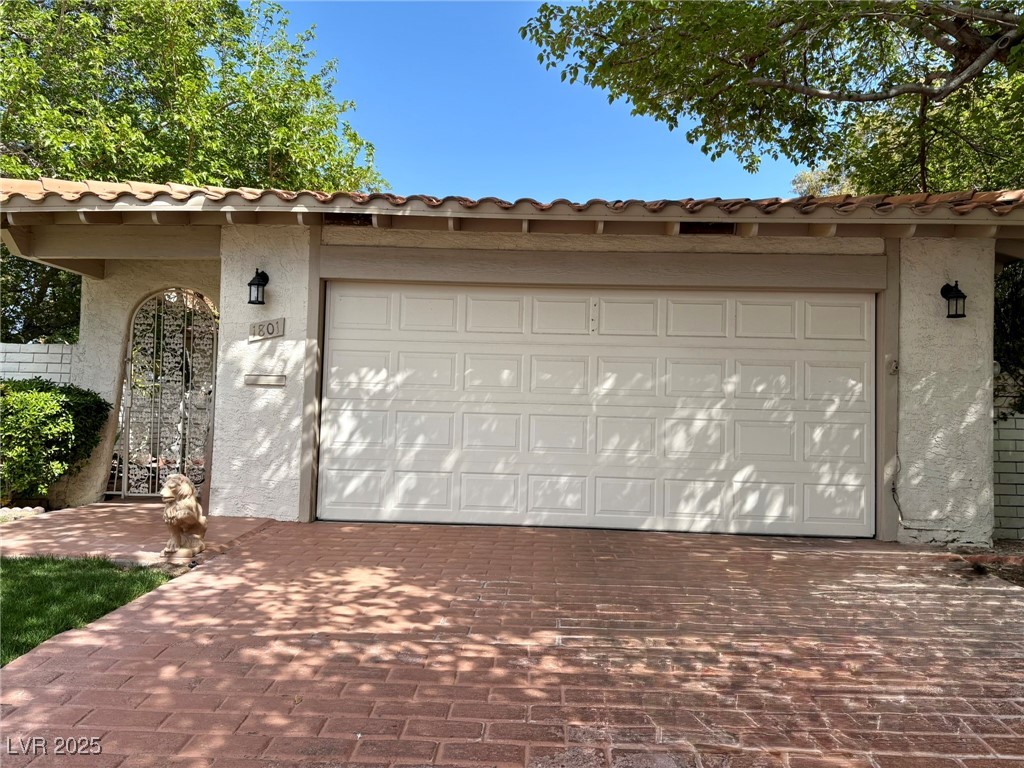 1801 Calle De Vega Property Photo 1