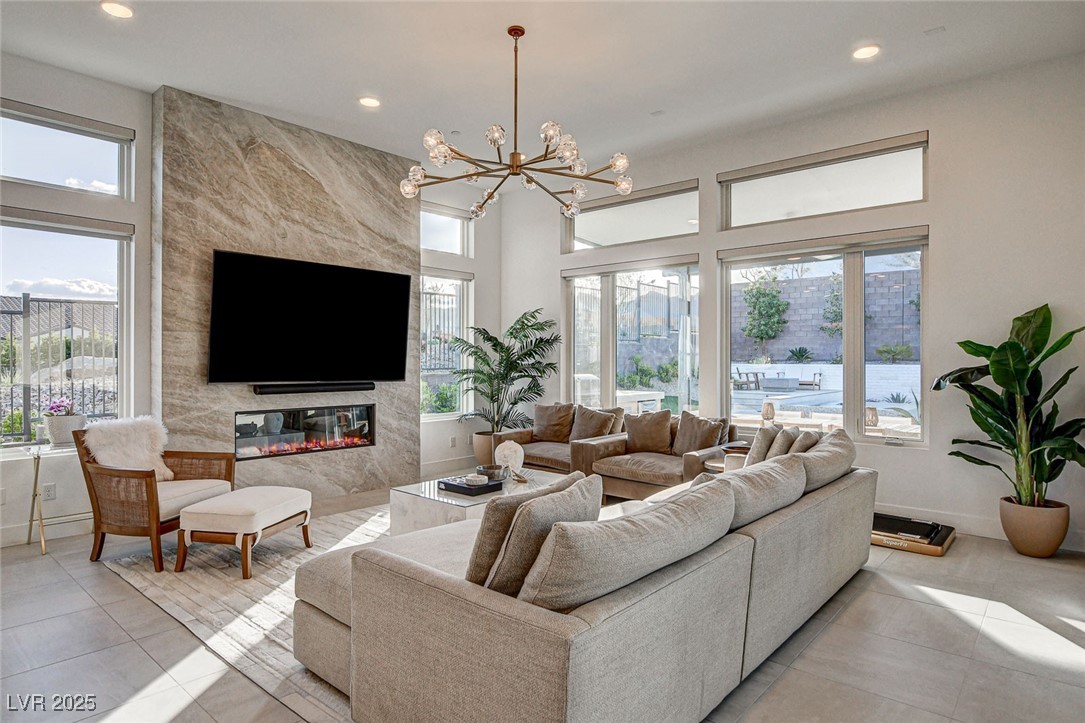 12199 Canyon Sunset Street Property Photo 12