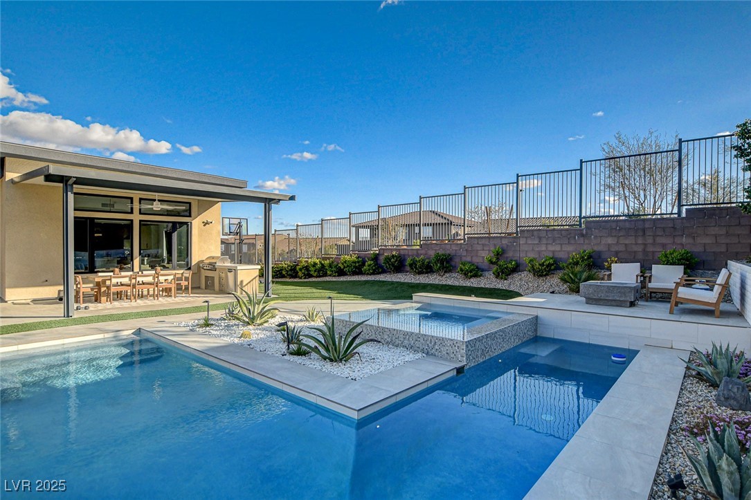 12199 Canyon Sunset Street Property Photo 51