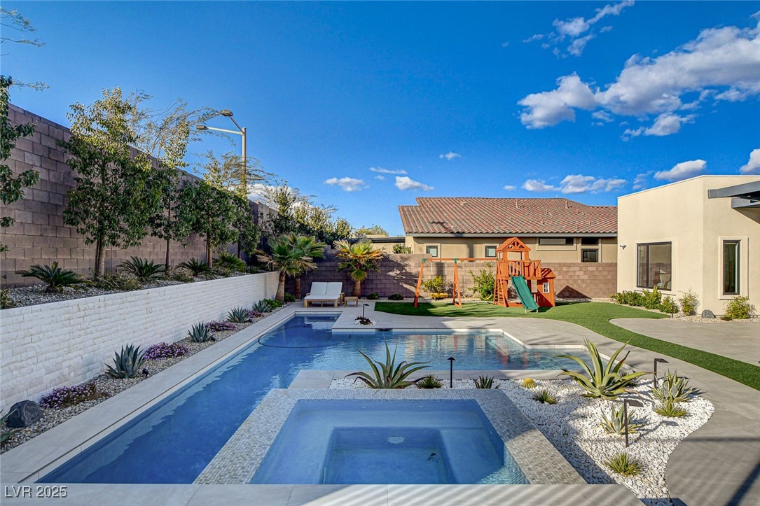 12199 Canyon Sunset Street Property Photo 54