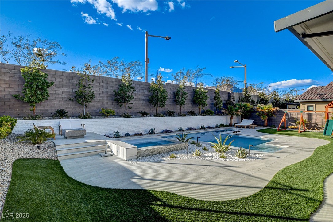 12199 Canyon Sunset Street Property Photo 56