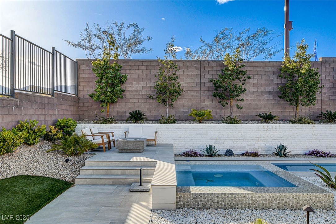 12199 Canyon Sunset Street Property Photo 57