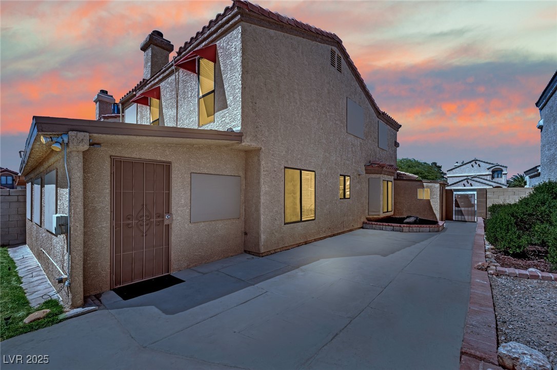 5845 Killala Court Property Photo 3
