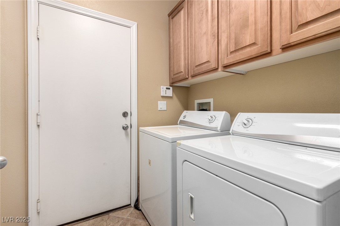 5518 Ovando Way Property Photo 29