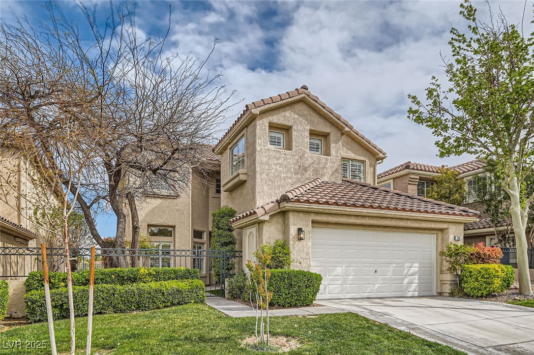 916 Pro Players Drive Property Photo 1