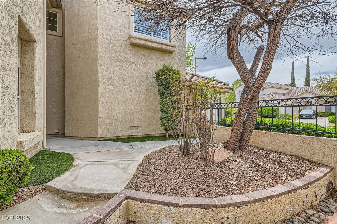 916 Pro Players Drive Property Photo 33