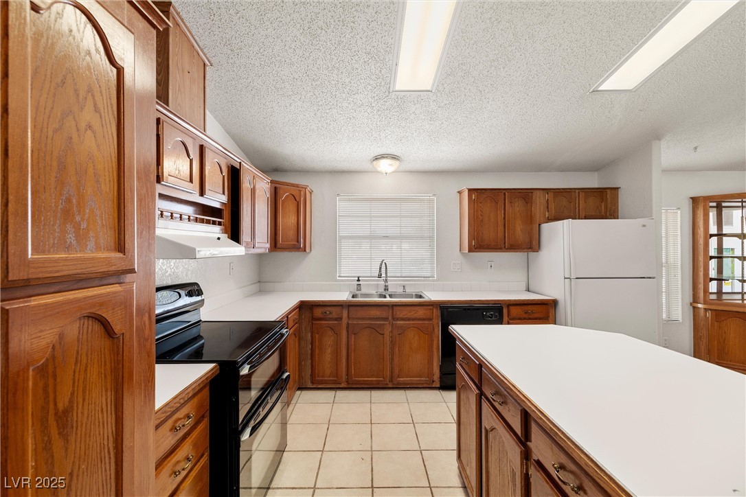 3830 Savoy Boulevard Property Photo 16