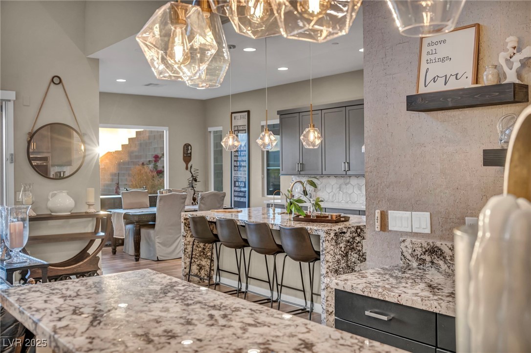 19 Hilltop Crest Street Property Photo 10