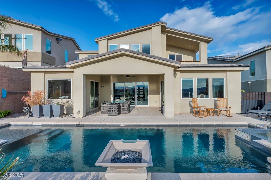 19 Hilltop Crest Street Property Photo 14