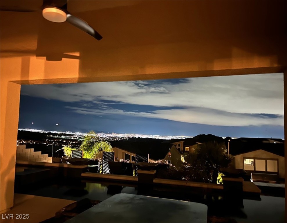 19 Hilltop Crest Street Property Photo 18