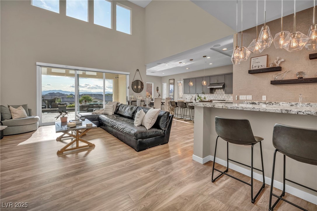 19 Hilltop Crest Street Property Photo 30