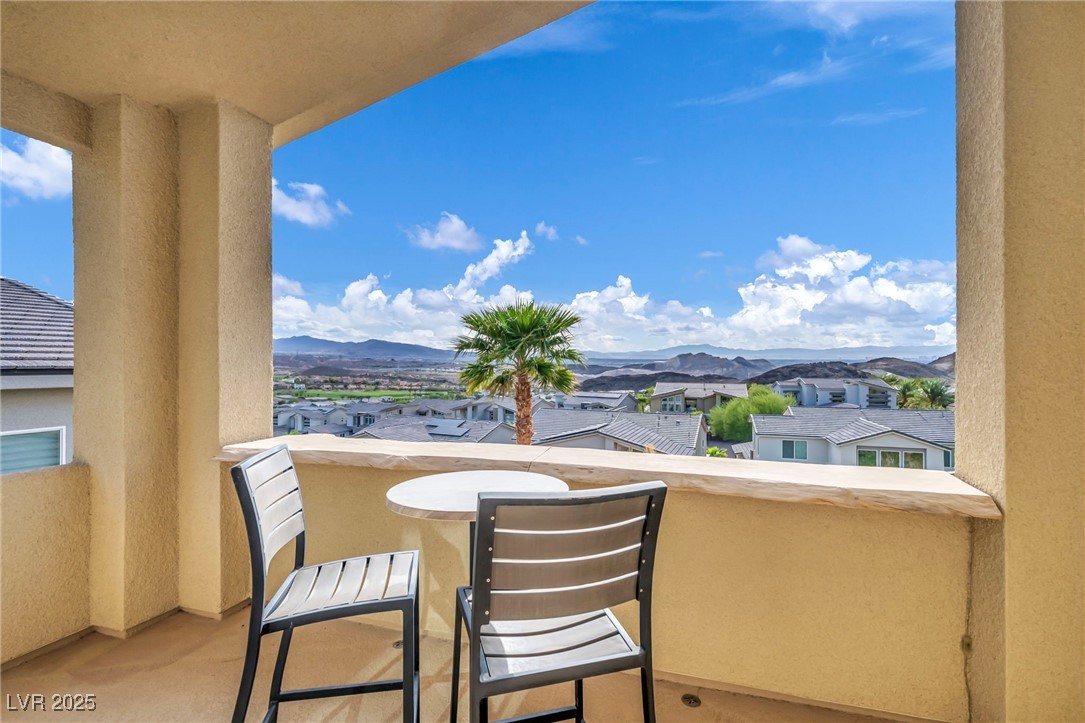 19 Hilltop Crest Street Property Photo 53