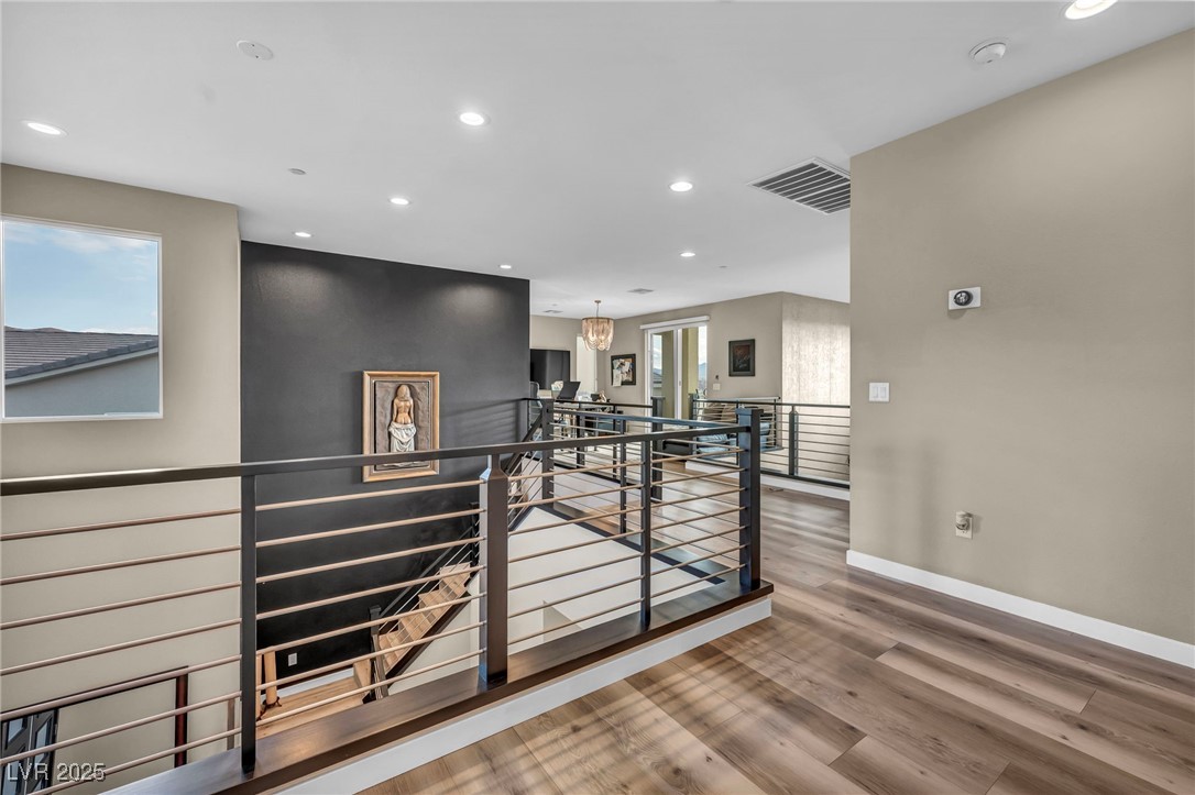 19 Hilltop Crest Street Property Photo 55