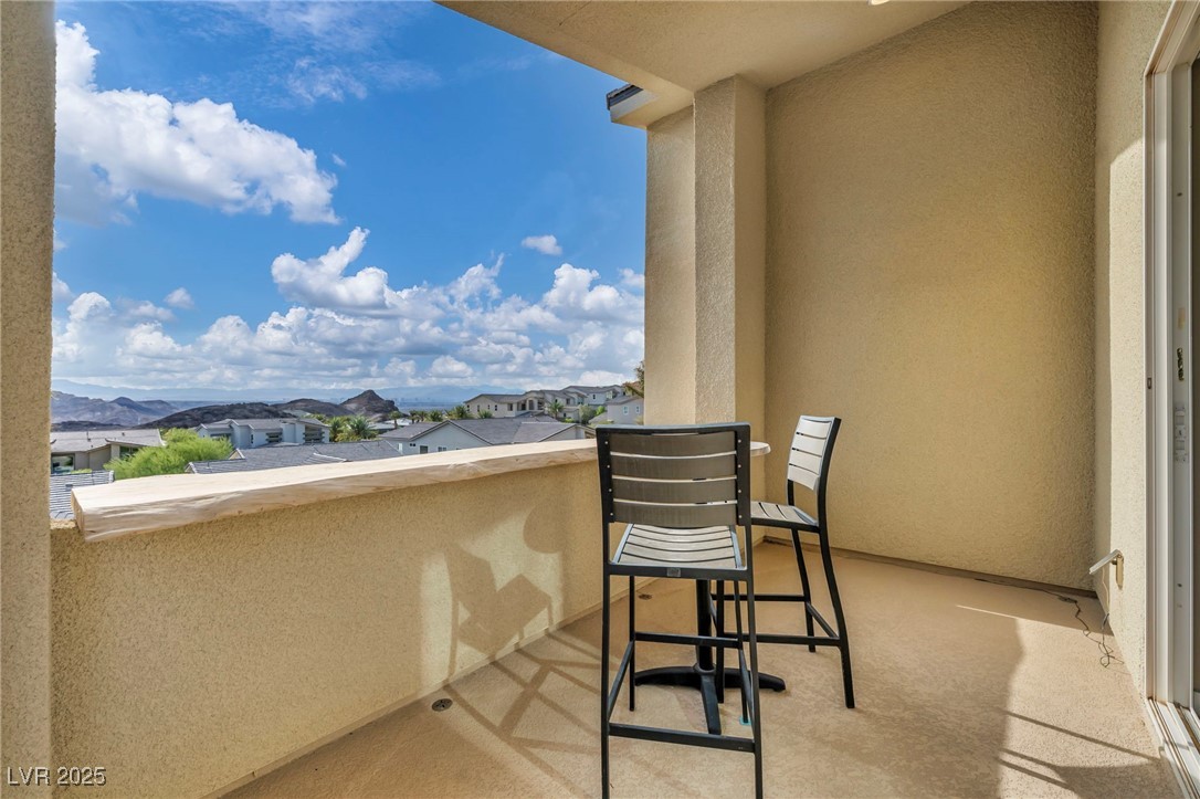 19 Hilltop Crest Street Property Photo 63