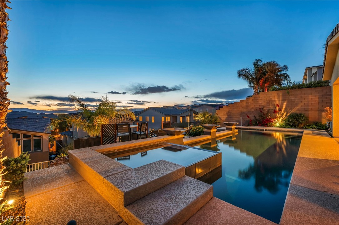 19 Hilltop Crest Street Property Photo 75