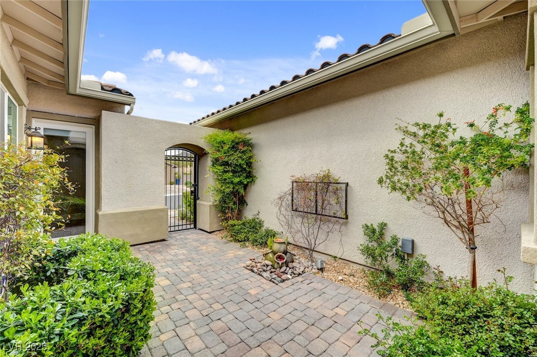 730 Puerto Real Court Property Photo 10