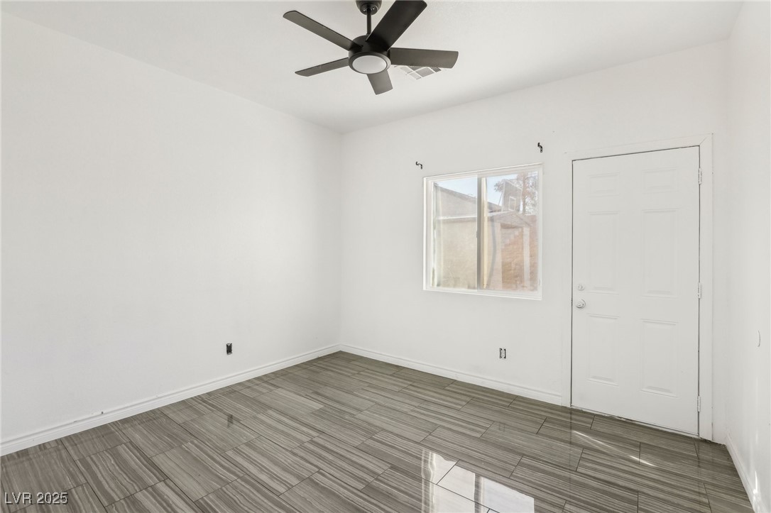 1019 Felix Palm Avenue Property Photo 20