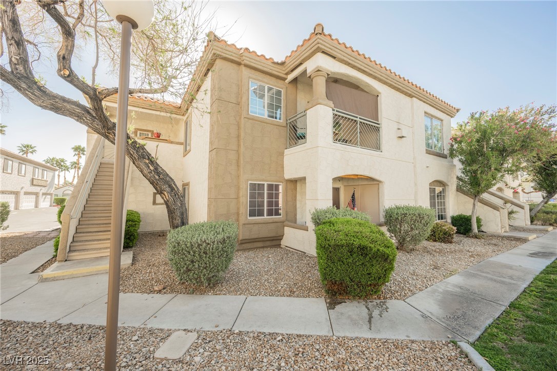 6808 Indian Chief Drive 204 Property Photo 1