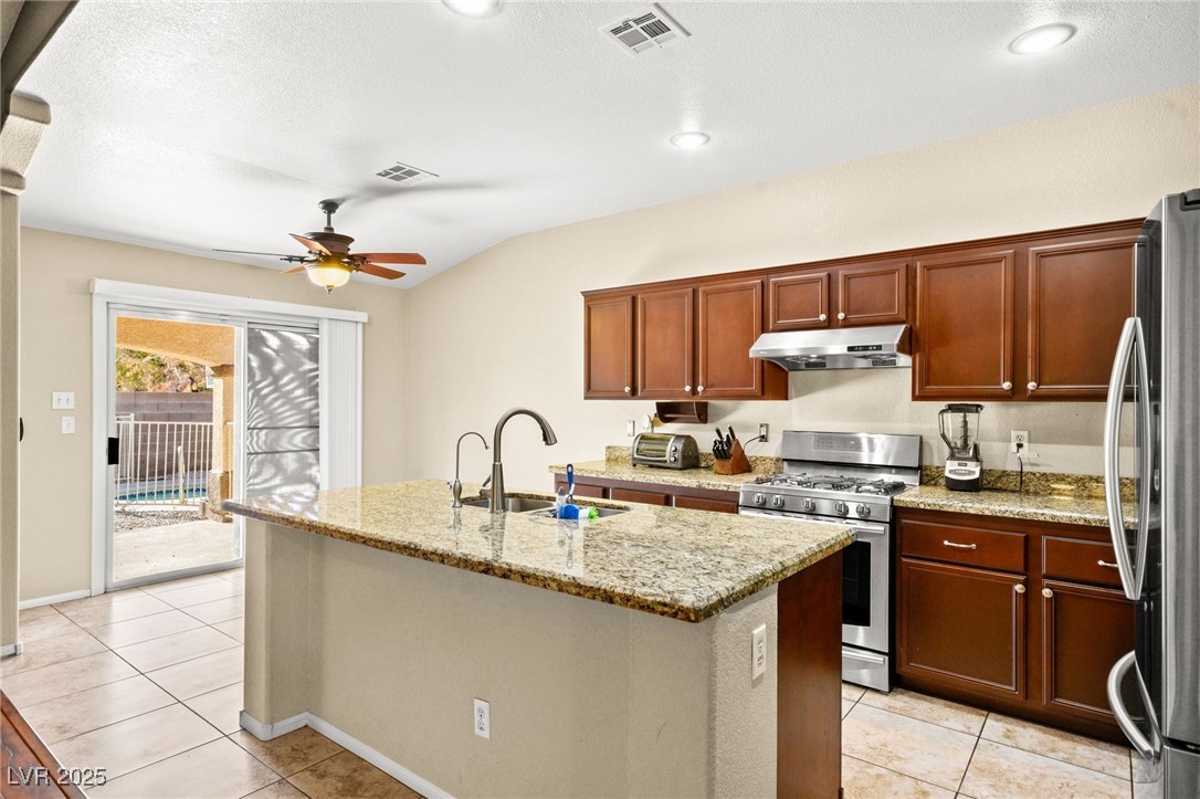 1659 Tangerine Rose Drive Property Photo 12