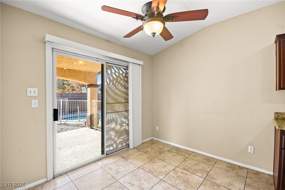 1659 Tangerine Rose Drive Property Photo 15