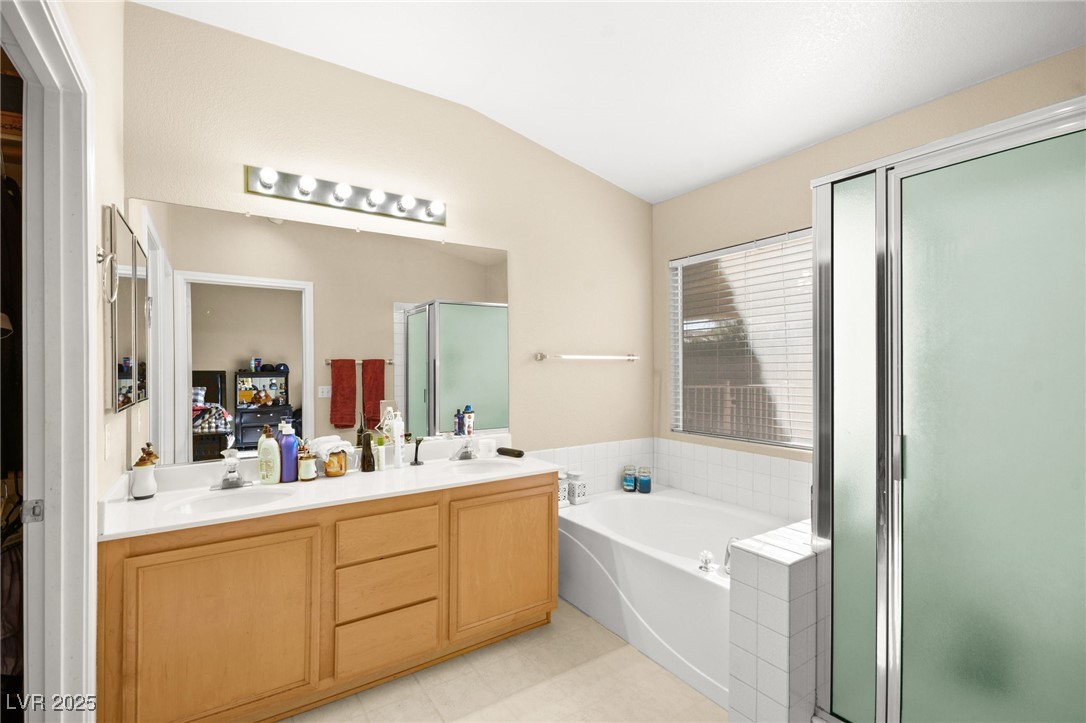 1659 Tangerine Rose Drive Property Photo 19
