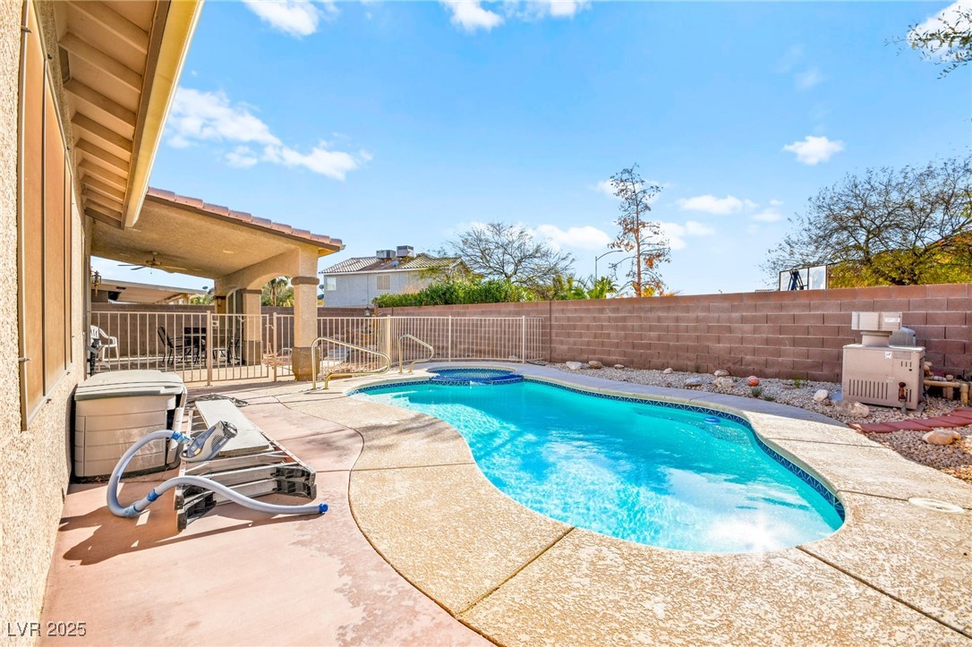 1659 Tangerine Rose Drive Property Photo 39
