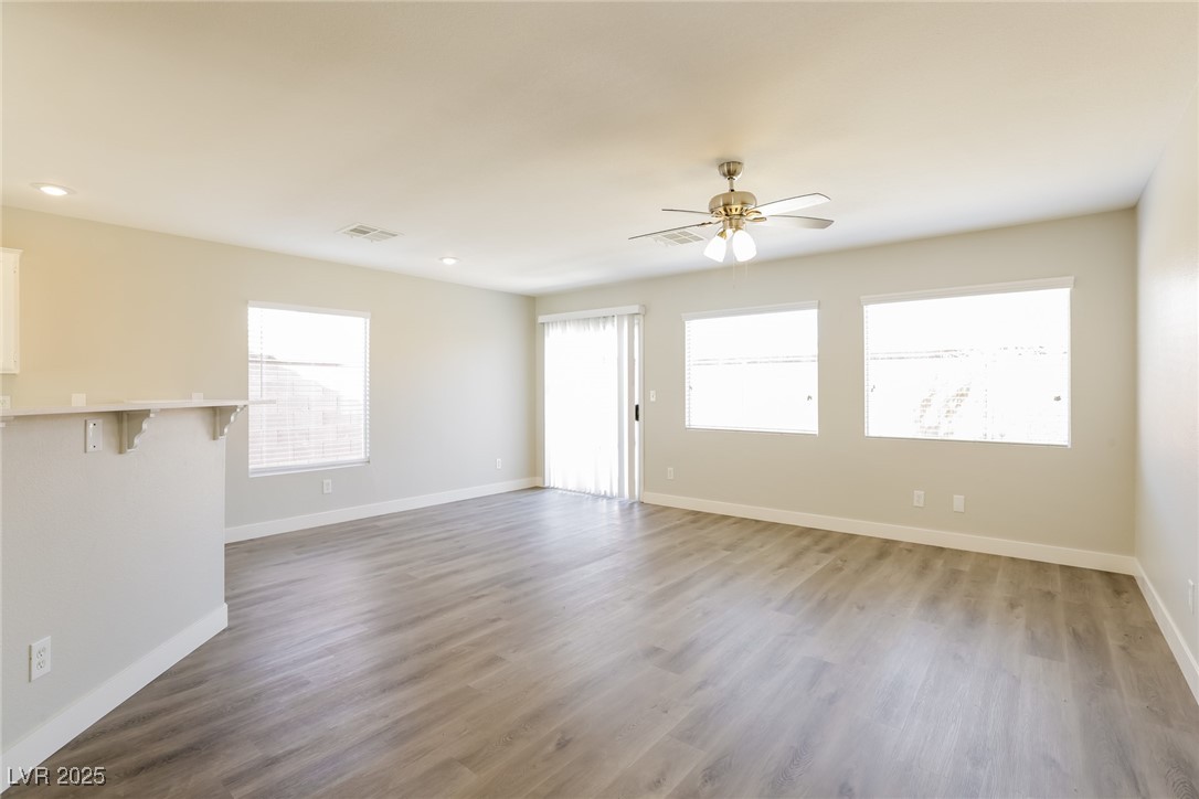 3122 Fern Crest Avenue Property Photo 4