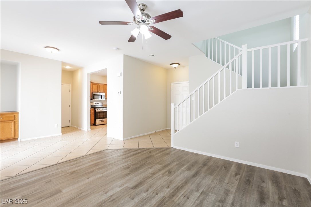 6319 Blushing Willow Street Property Photo 4
