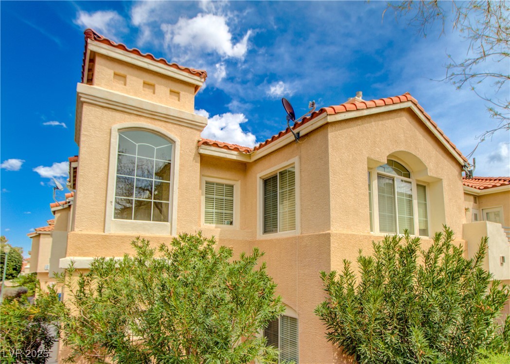 107 Lighthouse Drive 107 Property Photo