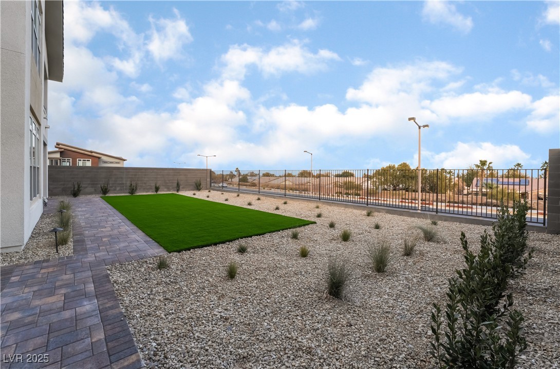 5022 Slatestone Street Property Photo 72