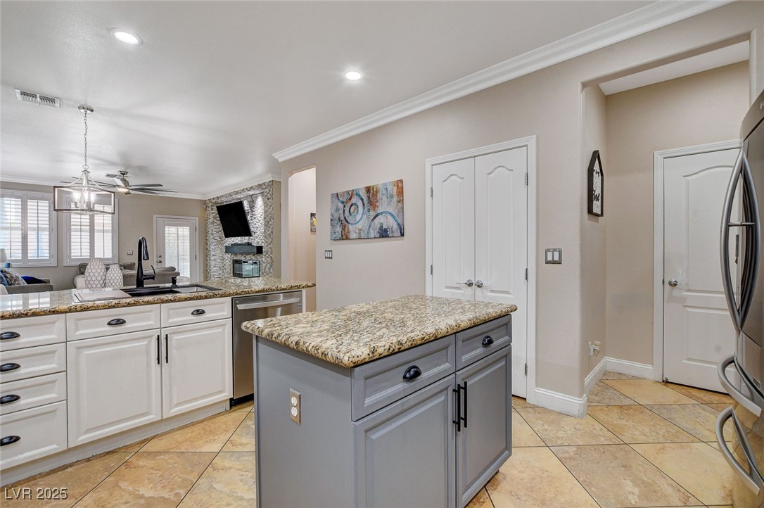 7013 Pink Flamingos Place Property Photo 32