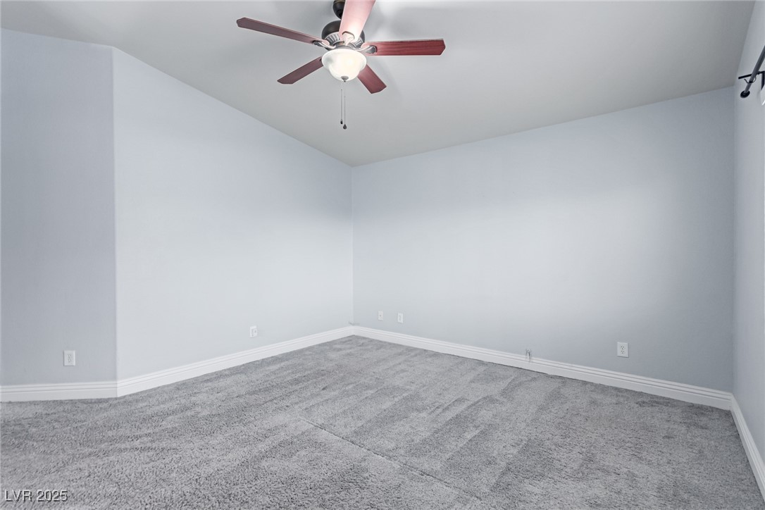 3304 Speckle Summer Place 3 Property Photo 22