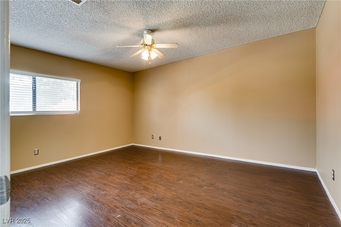 3350 Duece Street Property Photo 20
