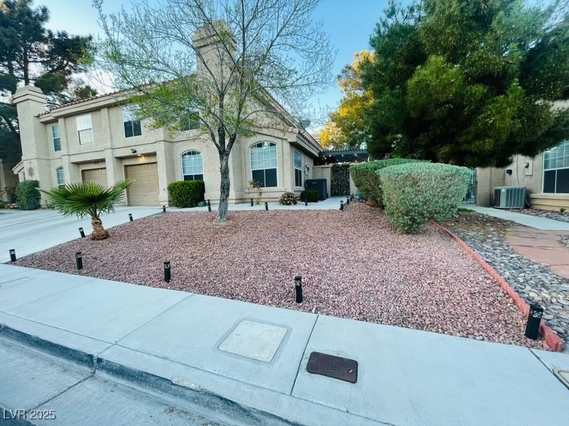2836 Crystal Lantern Drive Property Photo 2