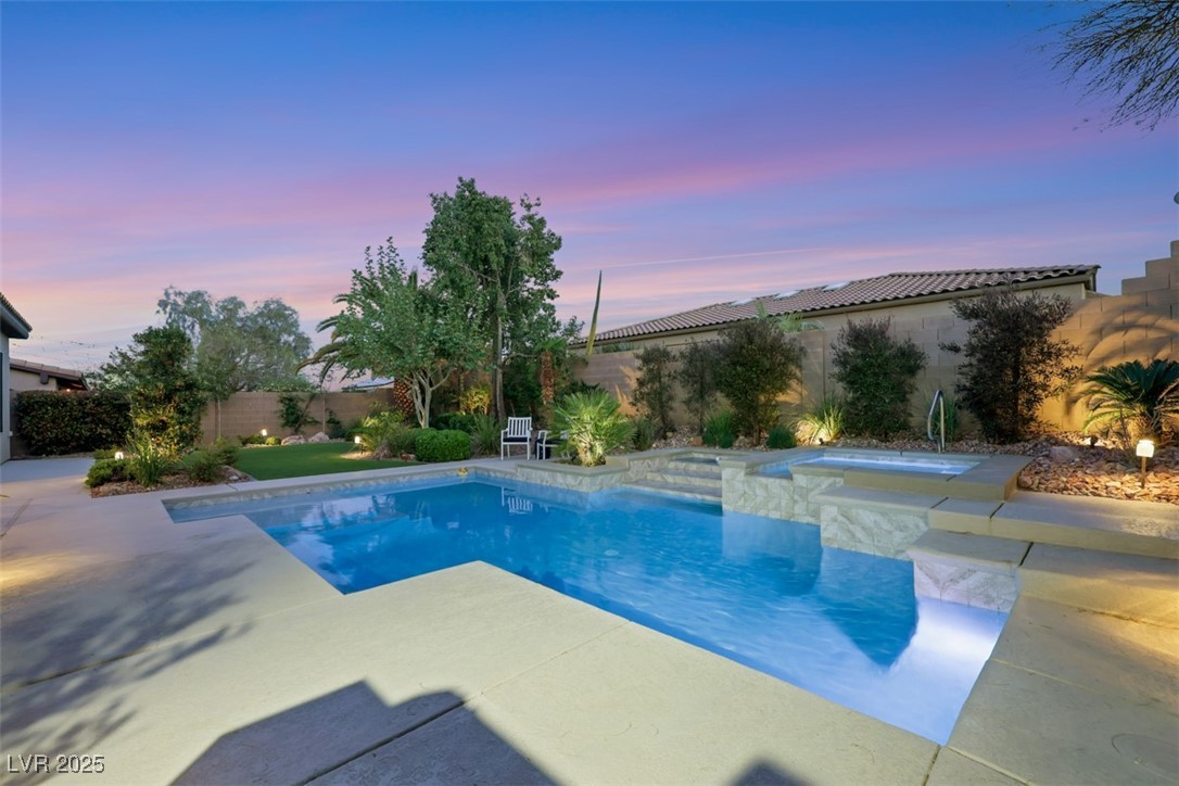 7181 Barton Creek Court Property Photo 6