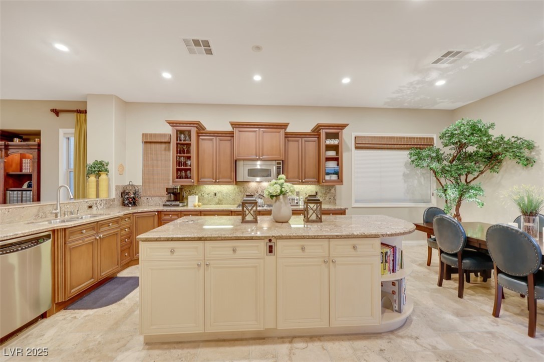 7181 Barton Creek Court Property Photo 11