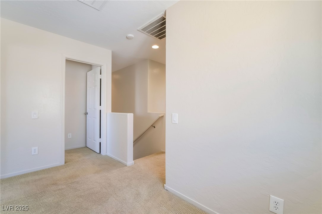 2739 Cramond Street Property Photo 23