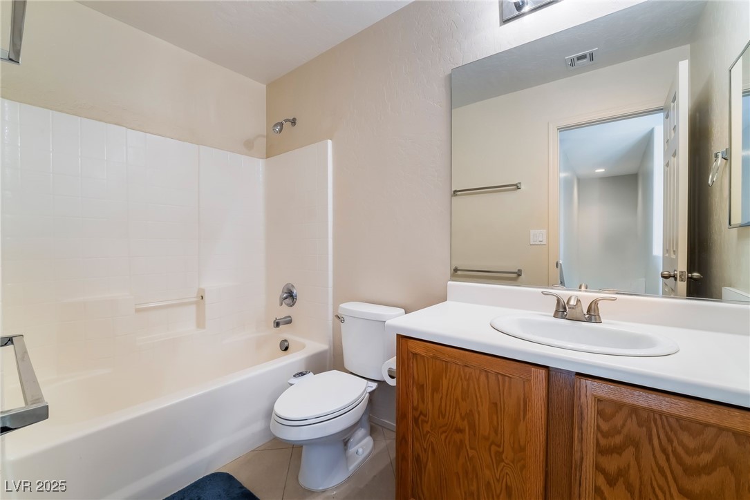 2739 Cramond Street Property Photo 35